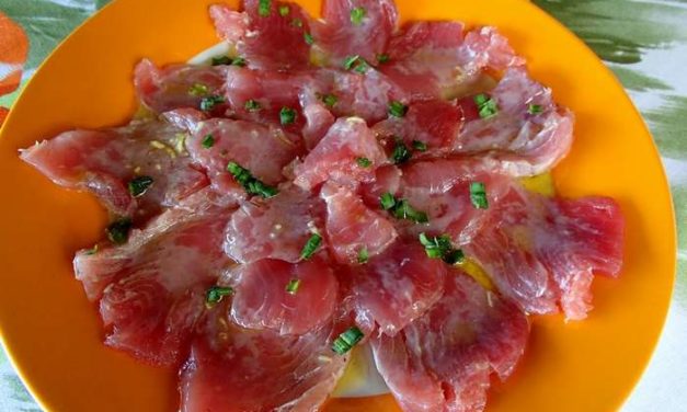 Carpaccio de thon rouge au gingembre